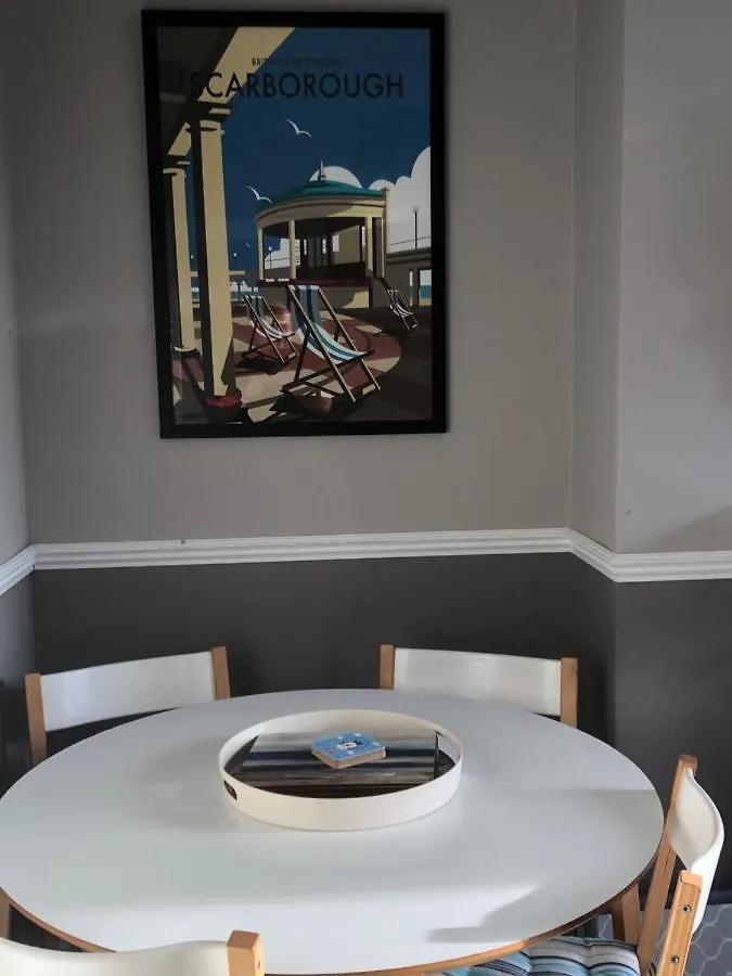 Granby House Holiday Apartments, Apartment 2, In The Old Town, Free On Street Parking Included Scarborough